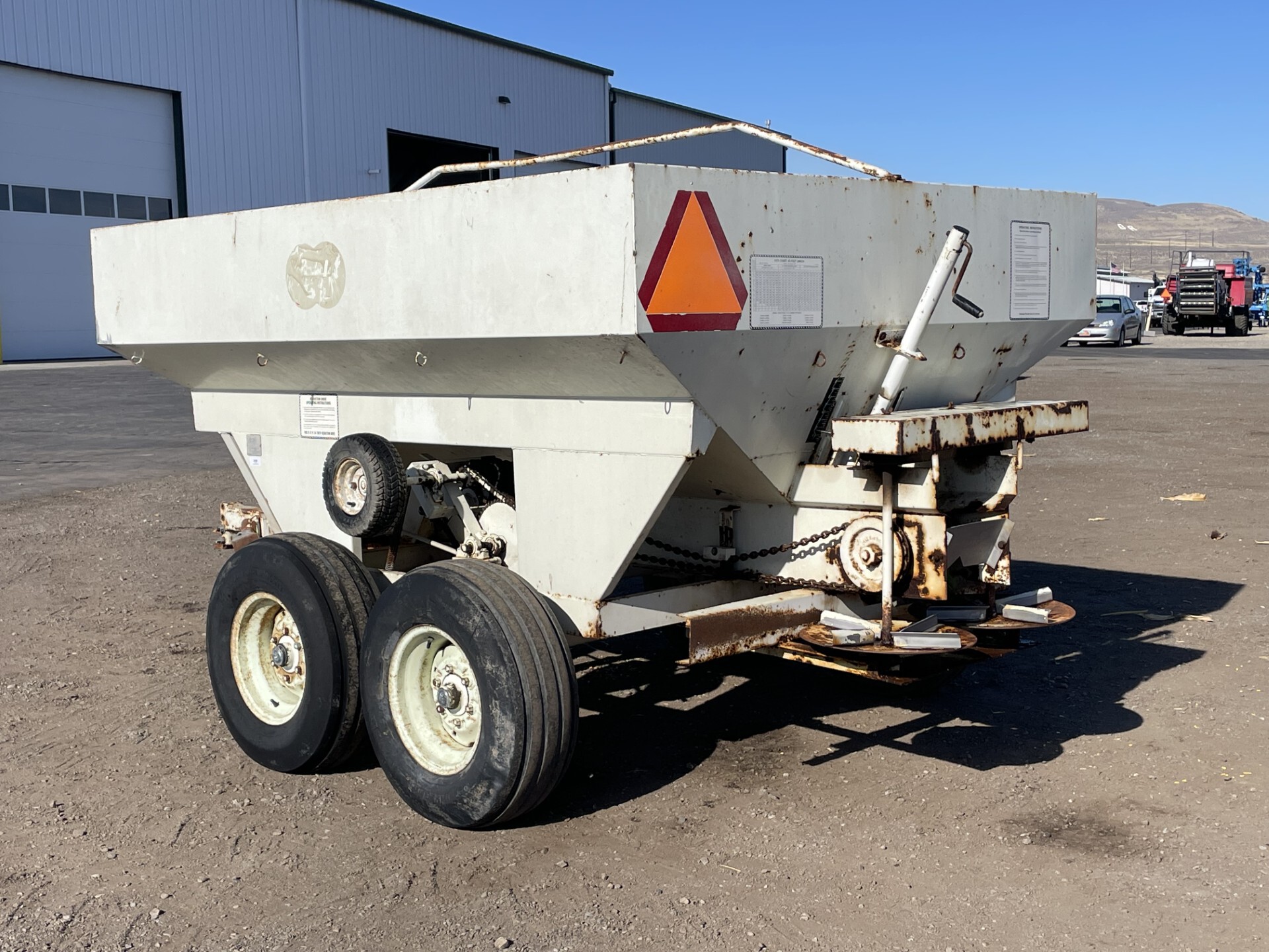 1974 Other Spreader Image 7