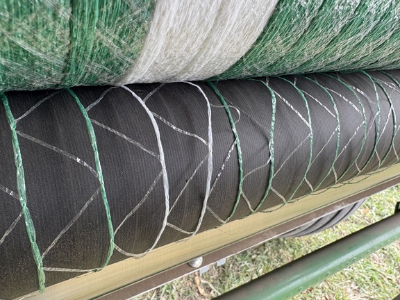 2022 John Deere 560M - Photo6