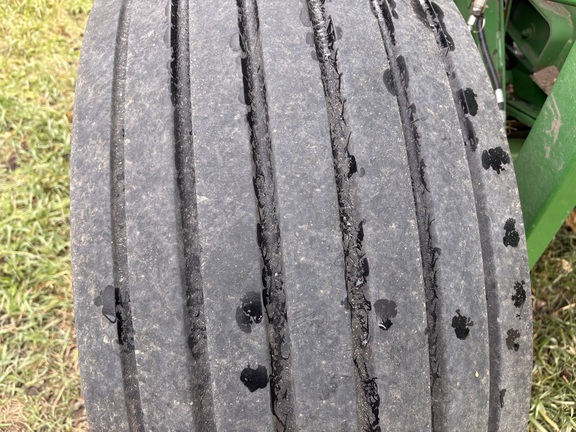 2022 John Deere 560M - Photo4