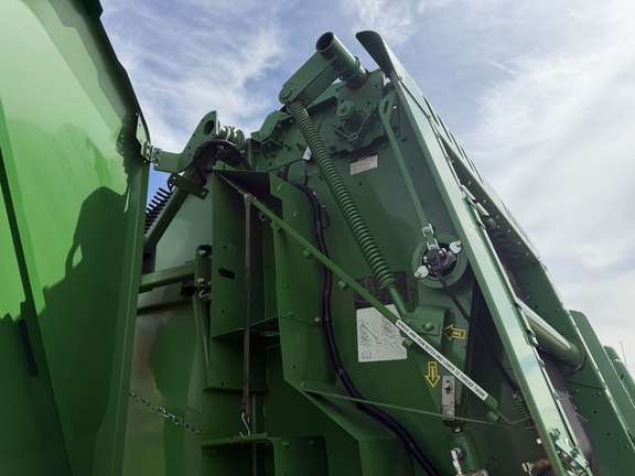 2022 John Deere 560M - Photo25