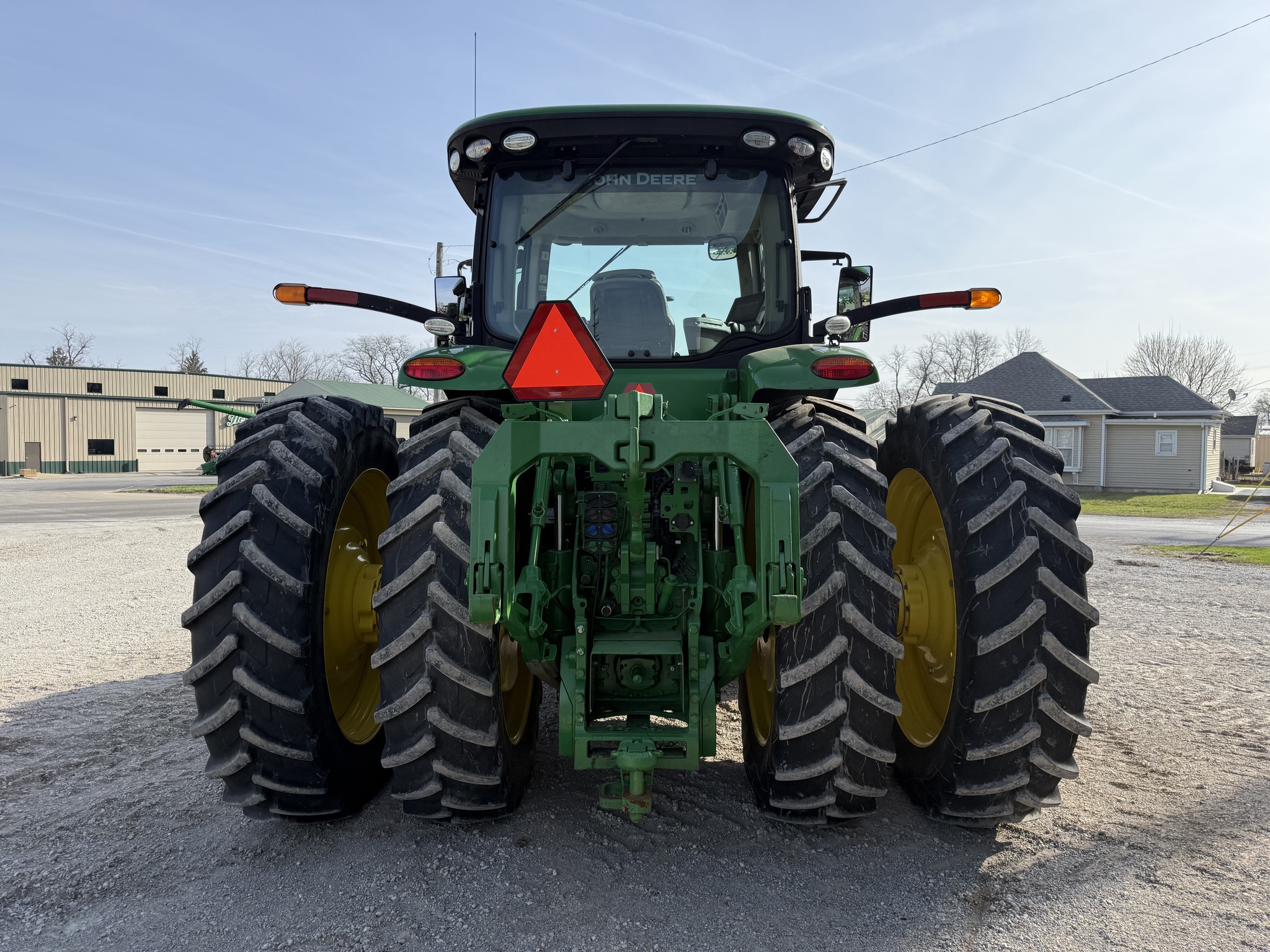  2017 John Deere 8370R at Heritage Tractor in Pontiac, IL