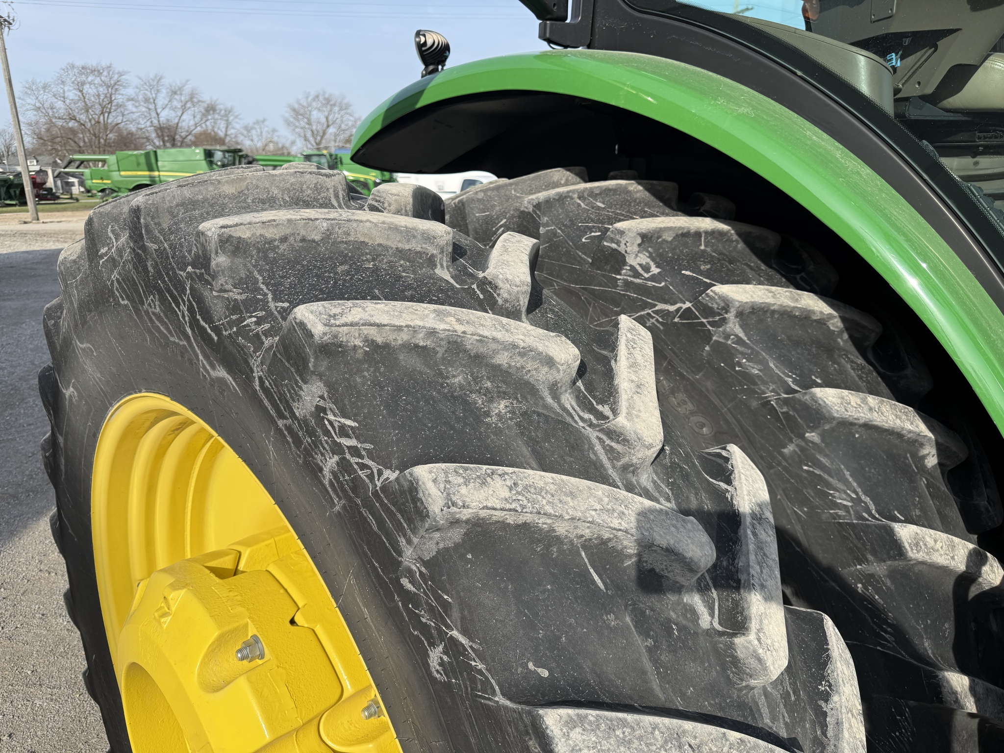  2017 John Deere 8370R at Heritage Tractor in Pontiac, IL