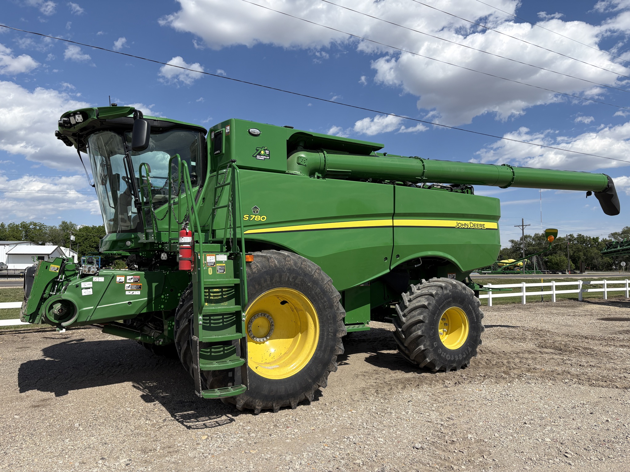 2022 John Deere S780 Image 1
