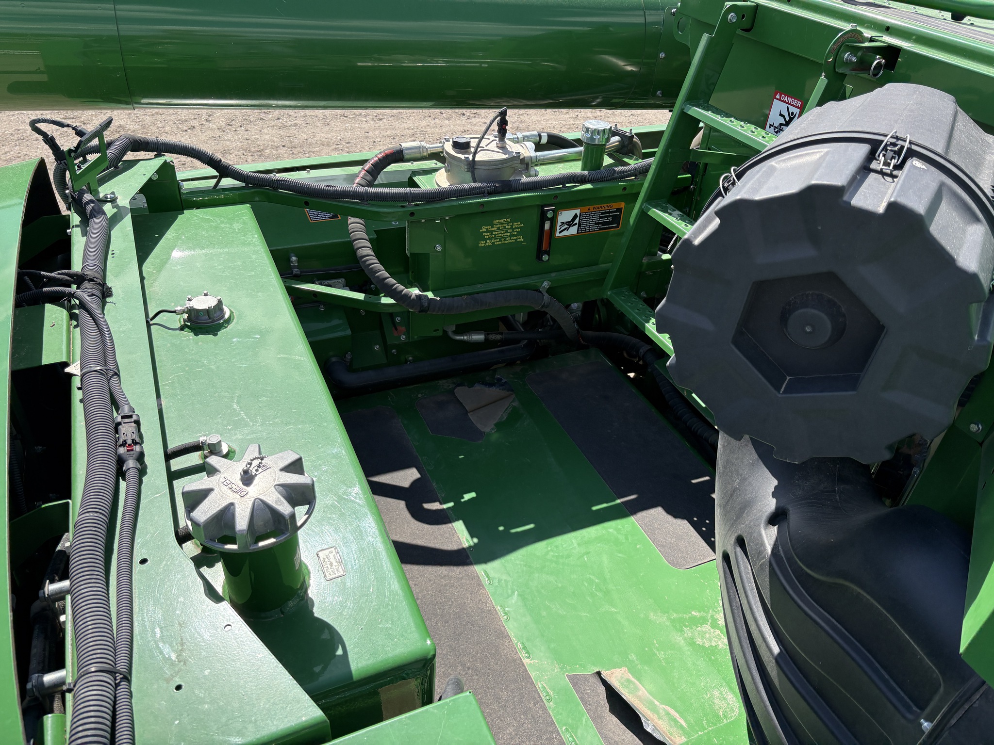 2022 John Deere S780 Image 9