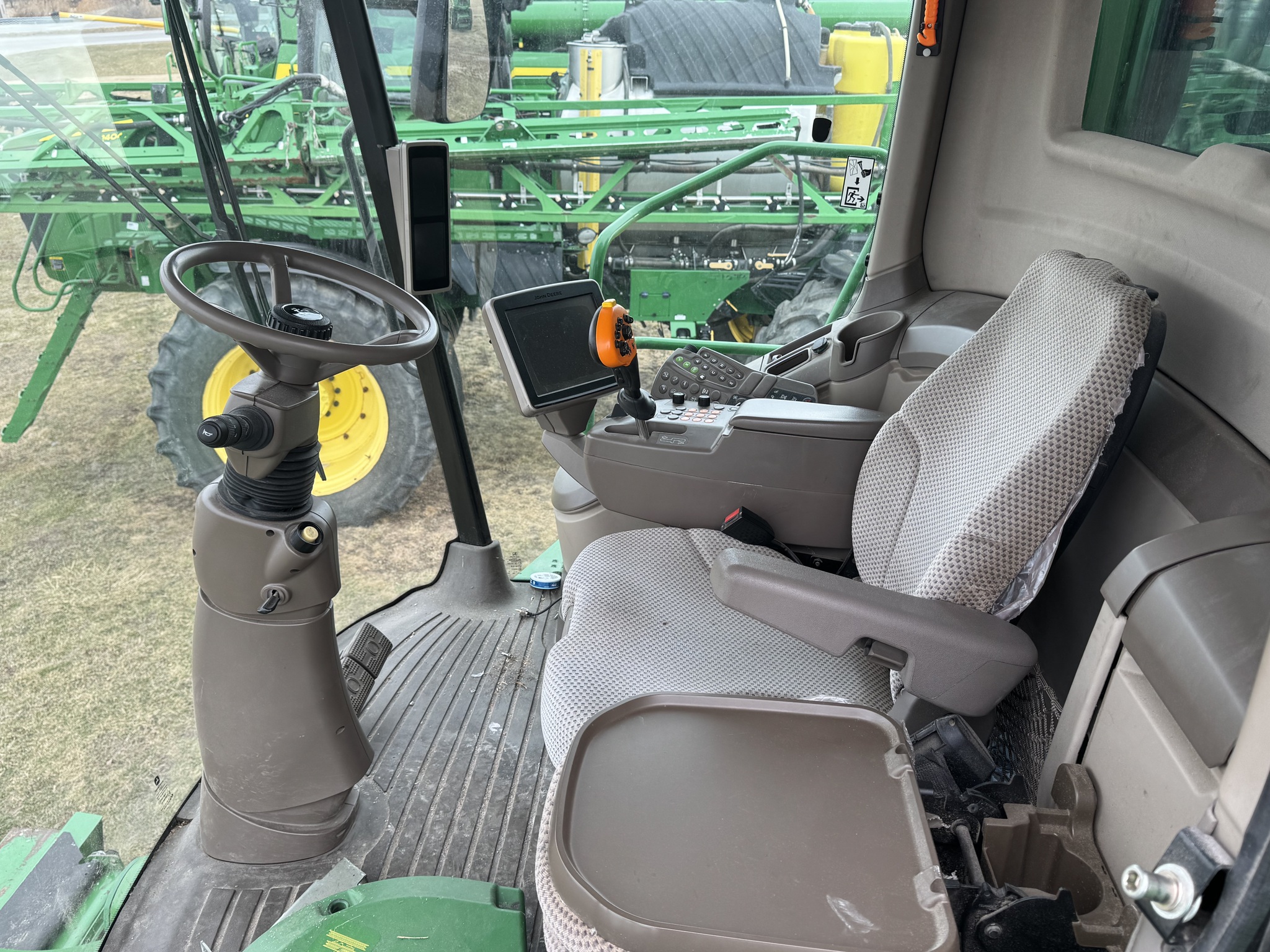 2016 John Deere S680 Image 7
