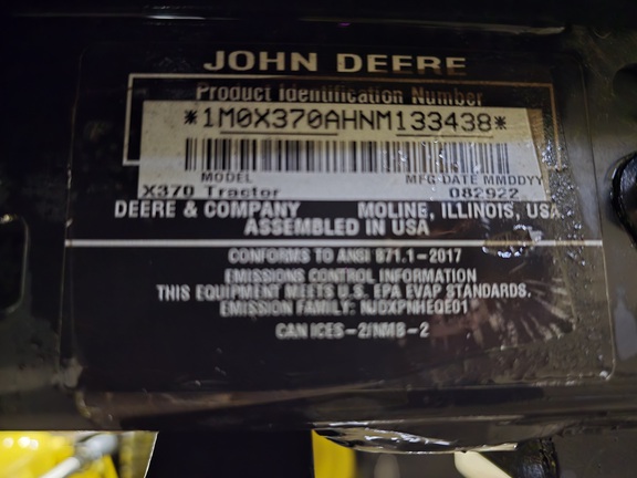 2022 John Deere X370 - Photo7