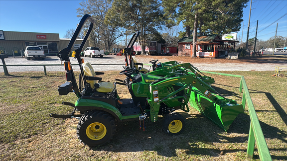 2025 John Deere 1025R Photo 5