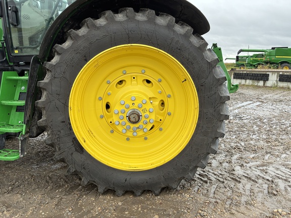 2025 John Deere 6R 175 - Photo19