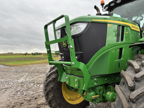 2025 John Deere 6R 175 - Photo23