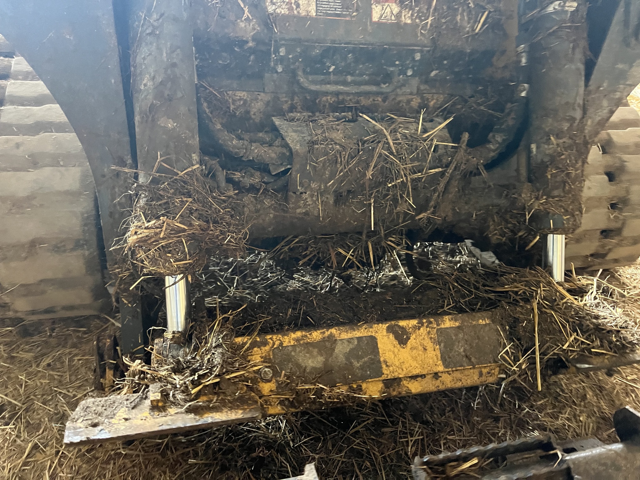 2024 John Deere 333 P Image 12