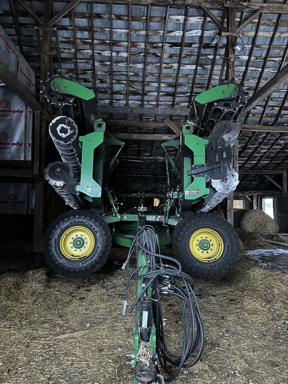 2022 John Deere 2680H Image 3