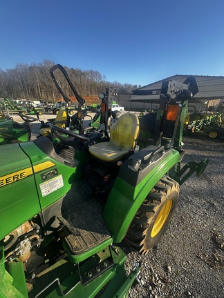 2018 John Deere 2038R