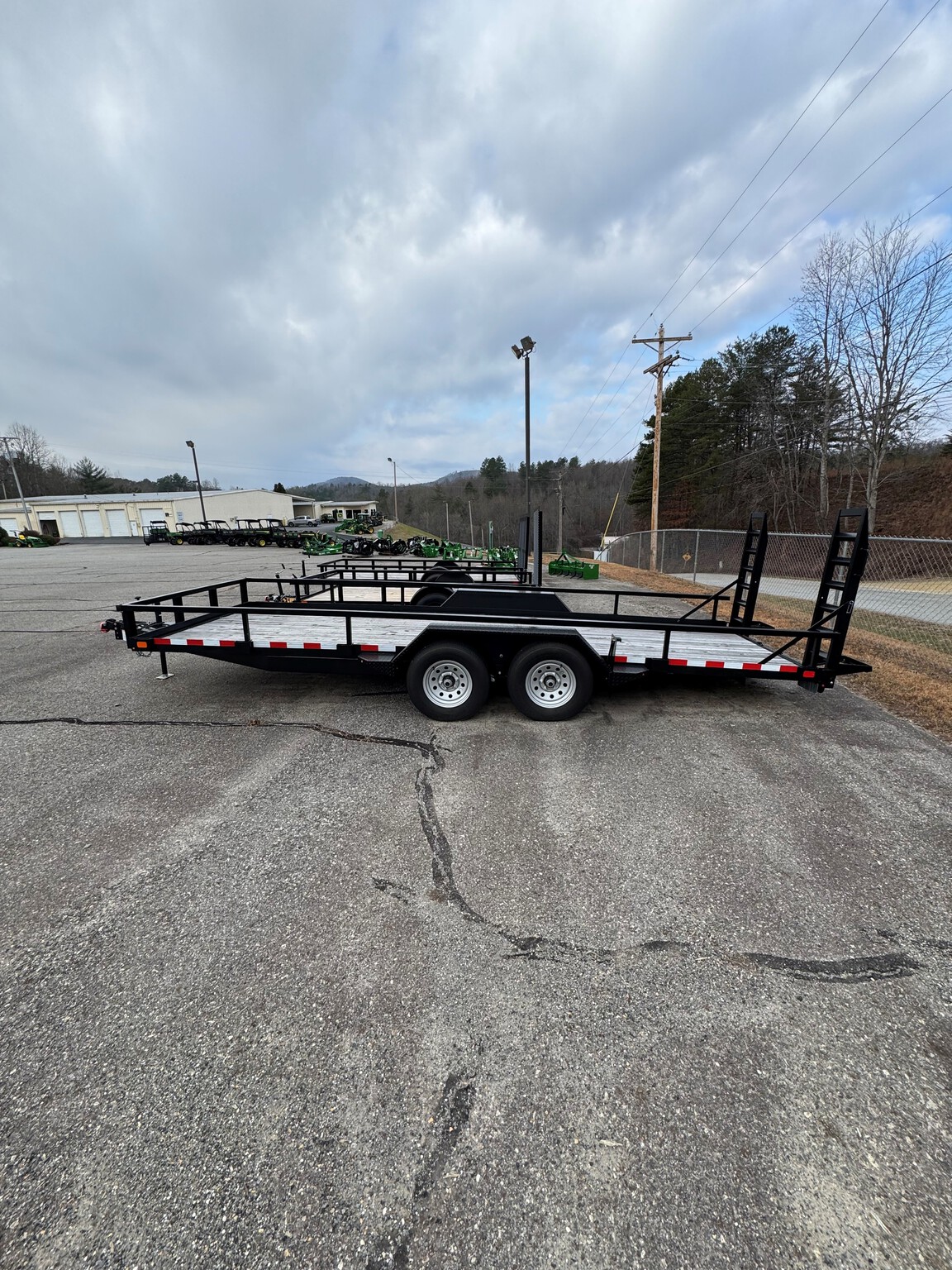 2024 Linx EQ10020-RS Image 3