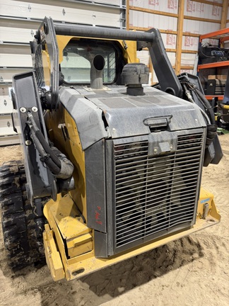 Photo of 2017 John Deere 333G