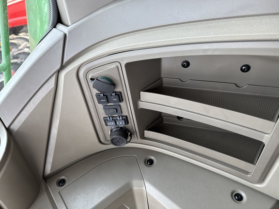 Used 2025 John Deere S7 800 Combines at Horizon Ag & Turf in Lloydminster, AB - Photo14