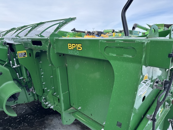 Used 2025 John Deere S7 800 Combines at Horizon Ag & Turf in Lloydminster, AB - Photo5
