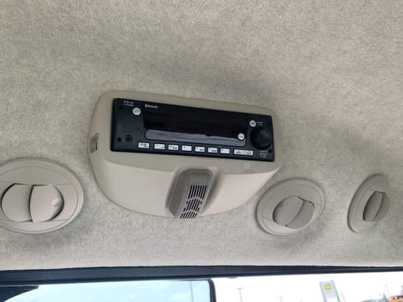 Used 2024 John Deere 3046R Compact Utility Tractors at Horizon Ag & Turf in Westlock, AB - Photo9