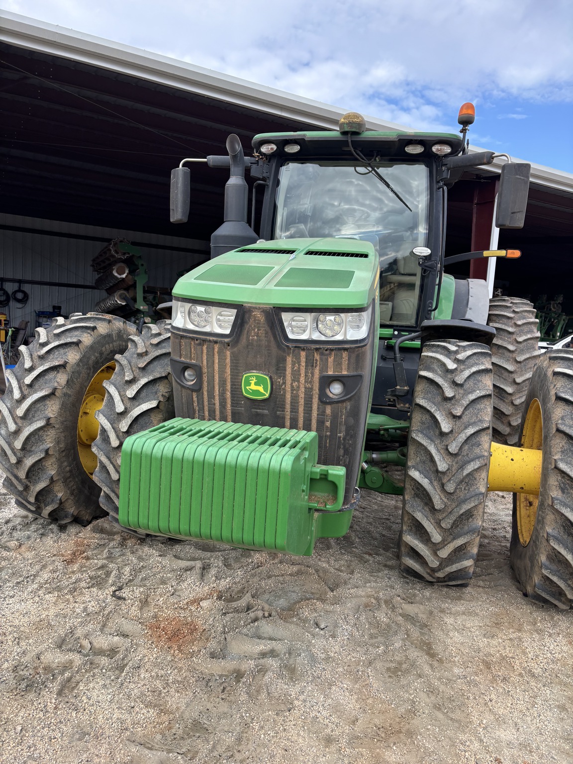 2018 John Deere 8345R Image 1