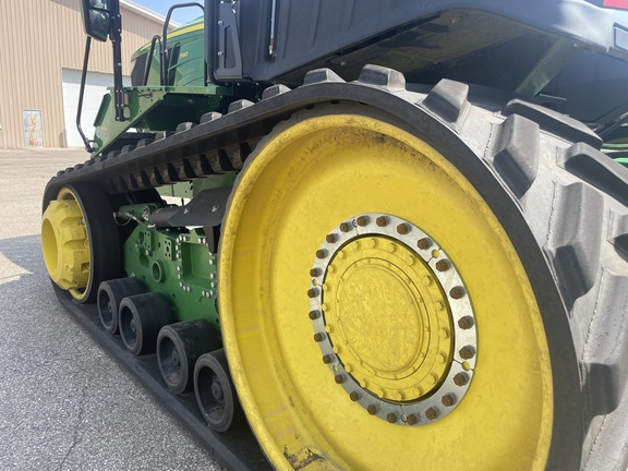 2024 John Deere 9RT 590 - Photo17