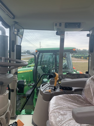 2024 John Deere 6130M-6