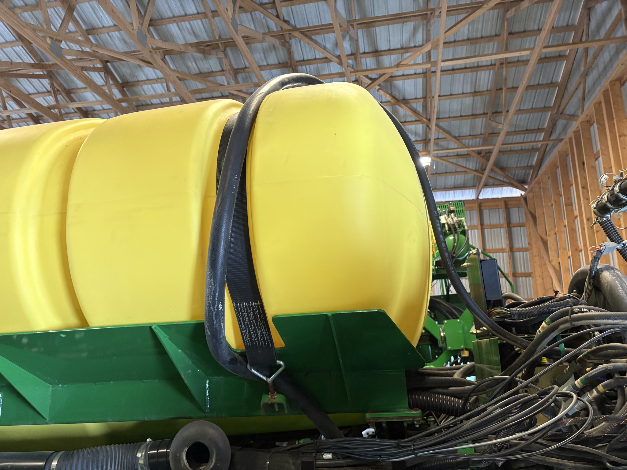 2015 John Deere 1775NT Image 28