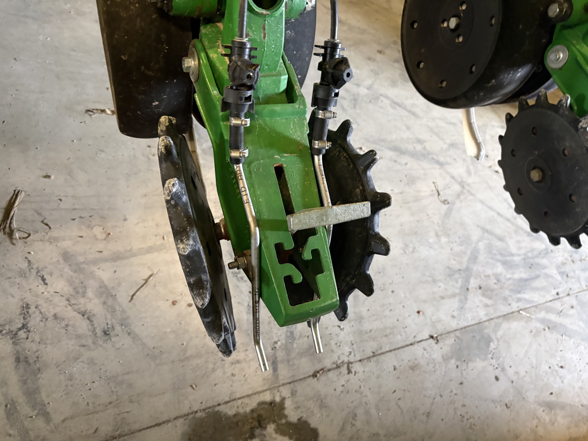 2015 John Deere 1775NT Image 24