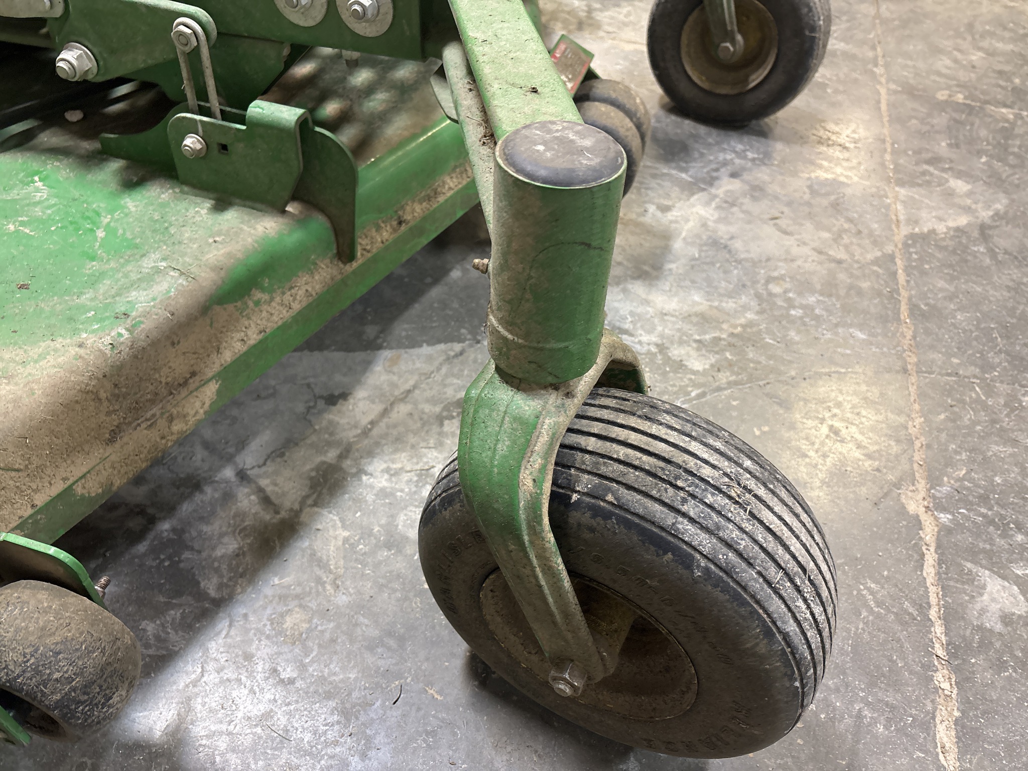 Used 2024 John Deere Z950R Zero Turn Mowers at Koenig Equipment in Franklin, IN - PhotoXL4