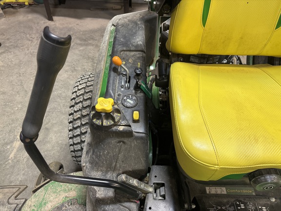Used 2024 John Deere Z950R Zero Turn Mowers at Koenig Equipment in Franklin, IN - Photo7