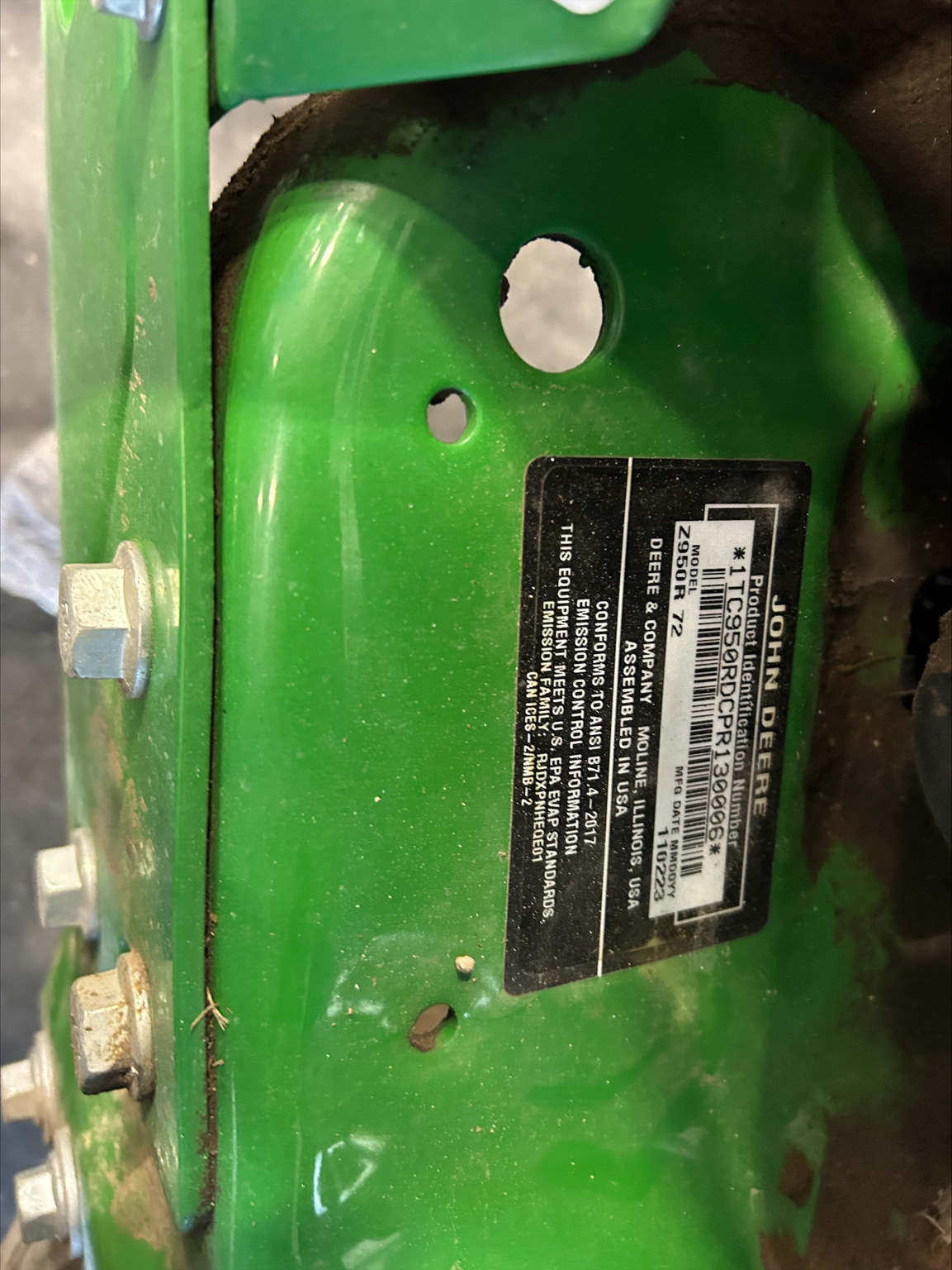 Used 2024 John Deere Z950R Zero Turn Mowers at Koenig Equipment in Franklin, IN - PhotoXL12