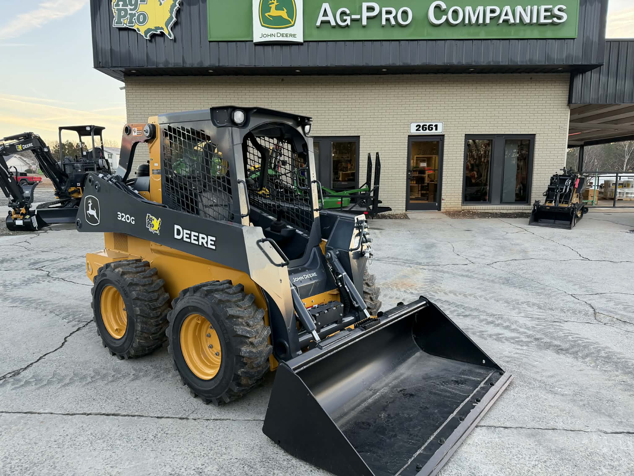 2025 John Deere 320G Image 1