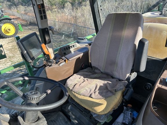 2011 John Deere 4630 Photo 8