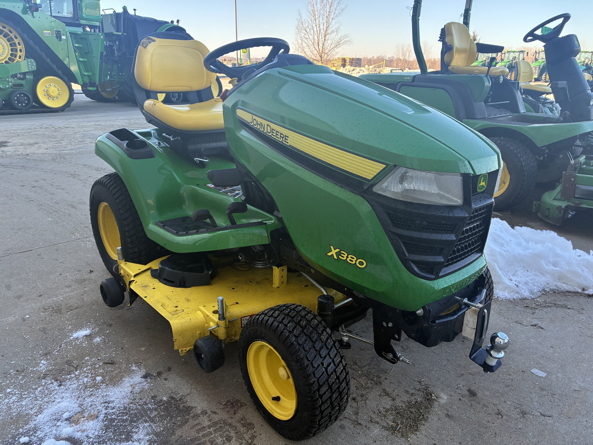 2018 John Deere X380 Image 1