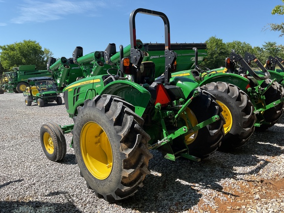 Photo of 2022 John Deere 5055E