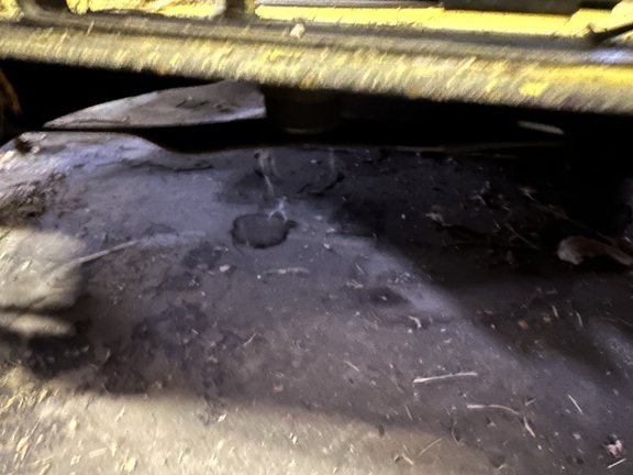 2022 John Deere X584 - Photo6