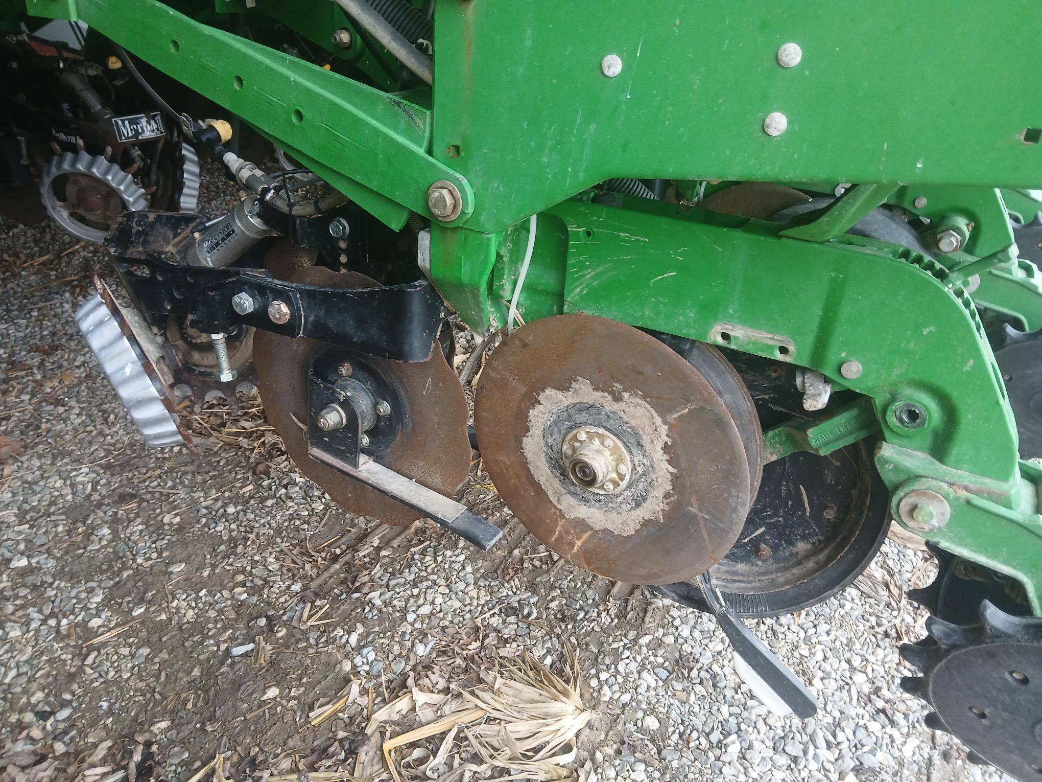 2012 John Deere 1770NT Image 6