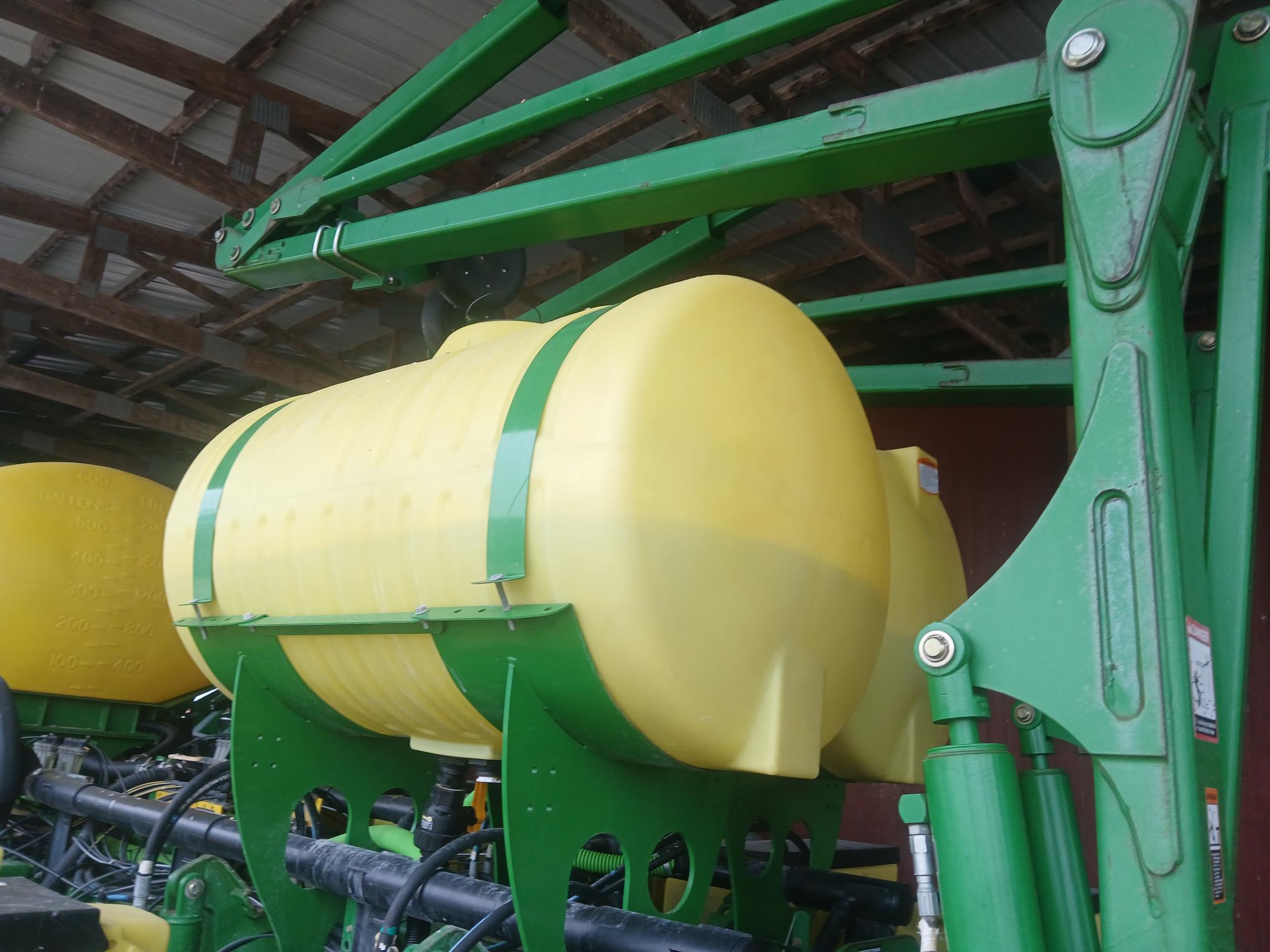 2012 John Deere 1770NT Image 8