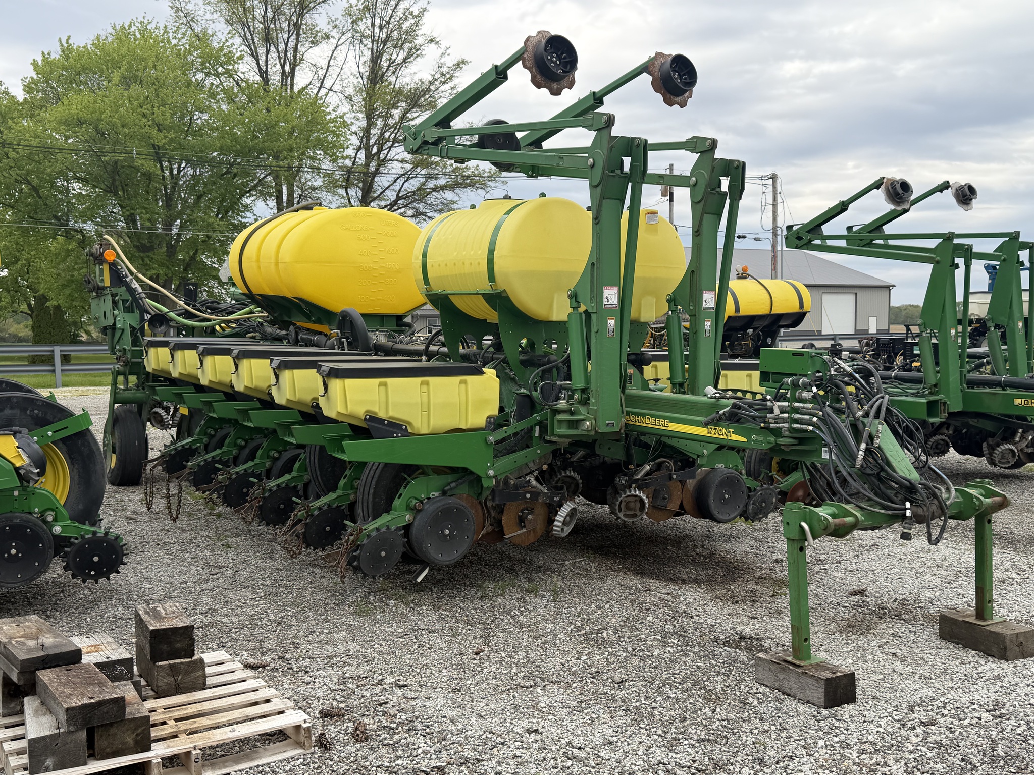 2012 John Deere 1770NT Image 2