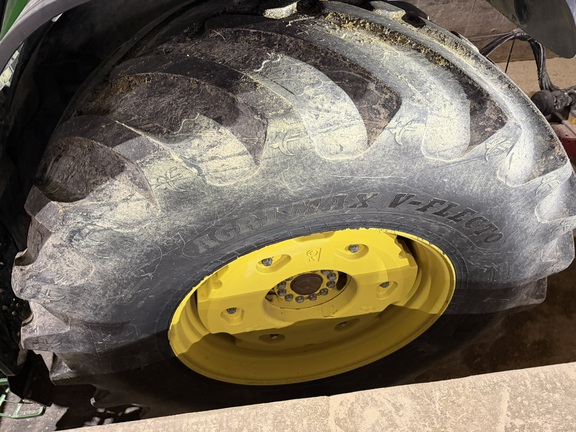 Photo of 2022 John Deere 8R 410