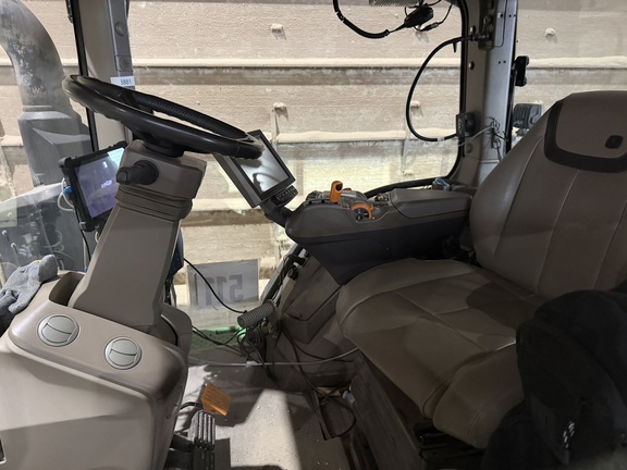 Photo of 2022 John Deere 8R 410