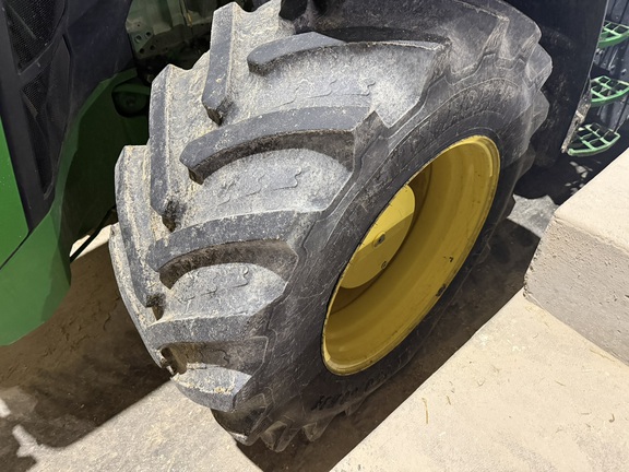 Photo of 2022 John Deere 8R 410