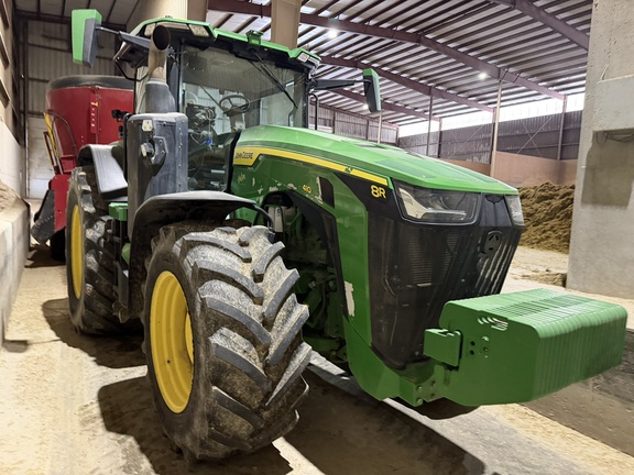 Photo of 2022 John Deere 8R 410