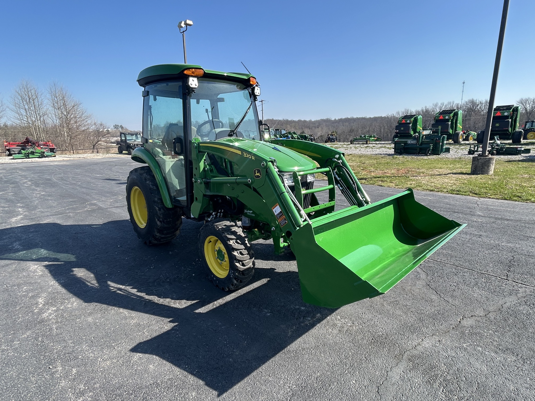  2025 John Deere 3033R at Heritage Tractor in Anderson, MO