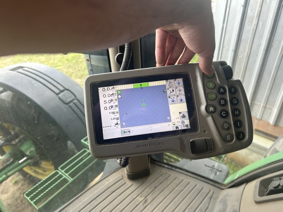 2012 John Deere 8260R Photo 5