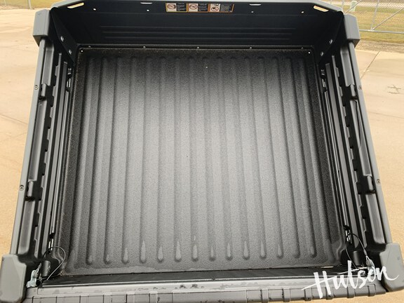 Photo of 2025 John Deere HPX 815E