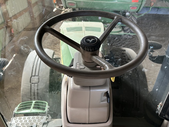 2014 John Deere 8270R (12th thumbnail)