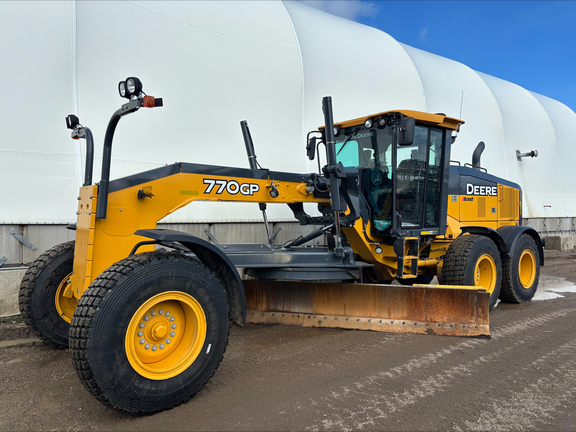 Photo of a 2018 John Deere 770G