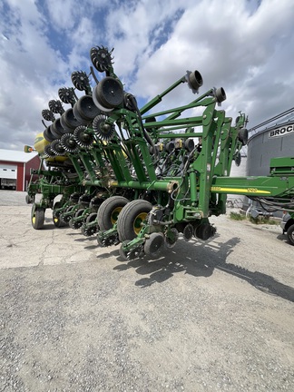 Photo of 2013 John Deere 1790