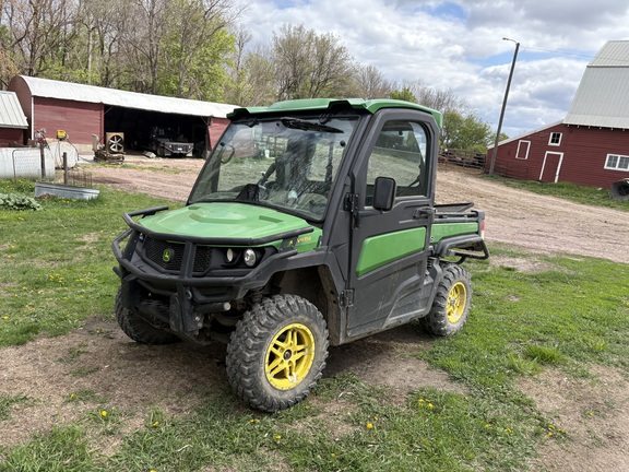 2021 John Deere XUV 835R - Photo2