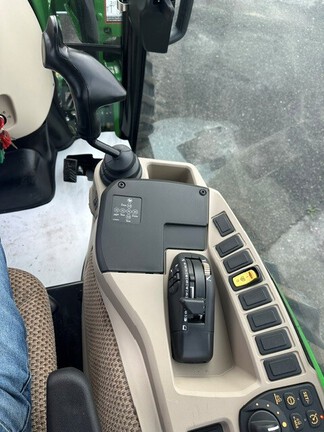 2026 John Deere 4052R-6