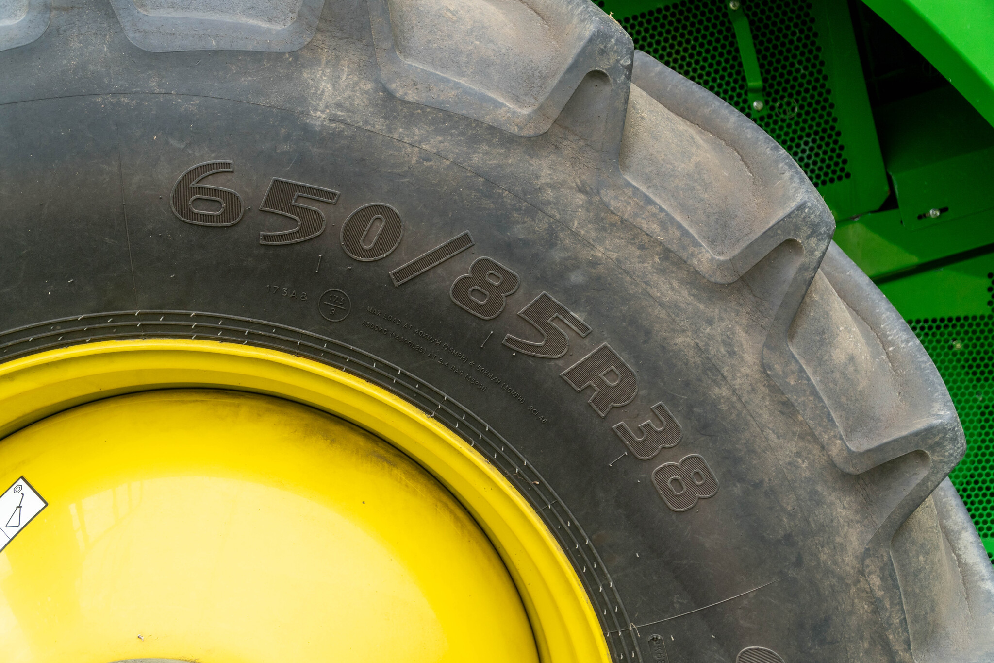 Used 2014 John Deere S670 Combines at Koenig Equipment in Anna, OH - PhotoXL11